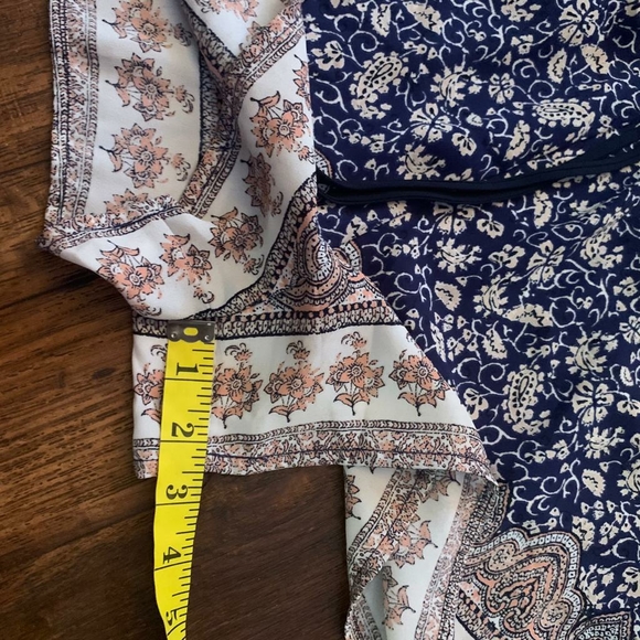 XHILARATION Womens Medium Romper Jumper Shorts Hippie Cold Shoulder Blue - Picture 9 of 12